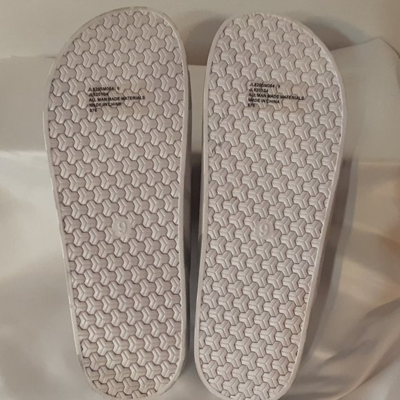 "STEVE MADDEN" ADJUSTABLE DOUBLE BUCKLE SLIP-ON SANDLES - Picture 8 of 14